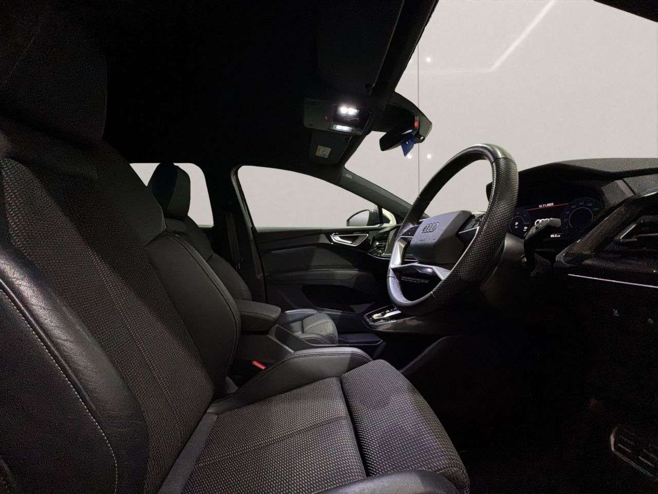 2021 AUDI Q4 E-TRON 2021 AUDI Q4 E-TRON