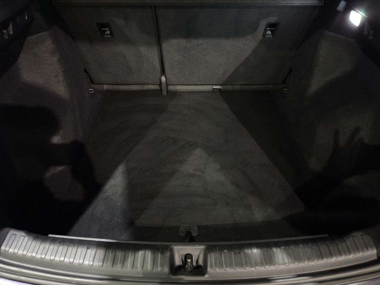 2021 AUDI Q4 E-TRON 2021 AUDI Q4 E-TRON