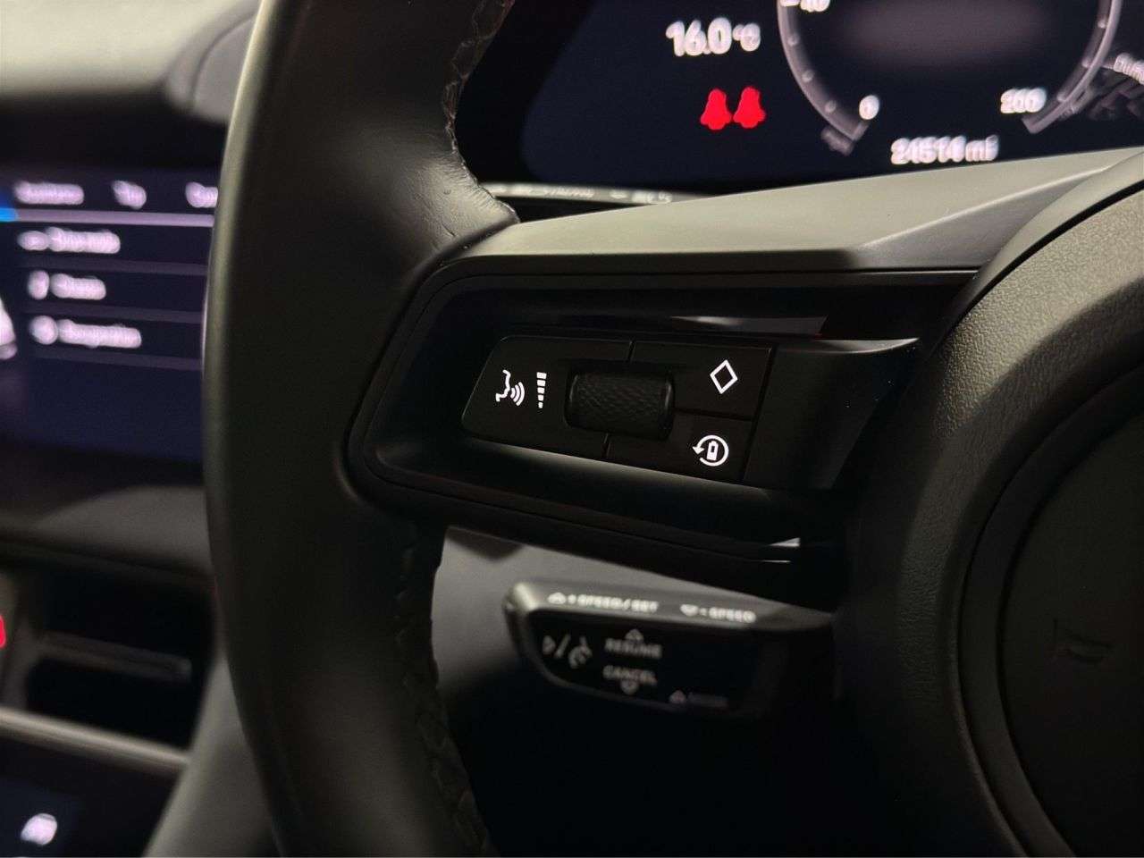 2021 PORSCHE TAYCAN 2021 PORSCHE TAYCAN