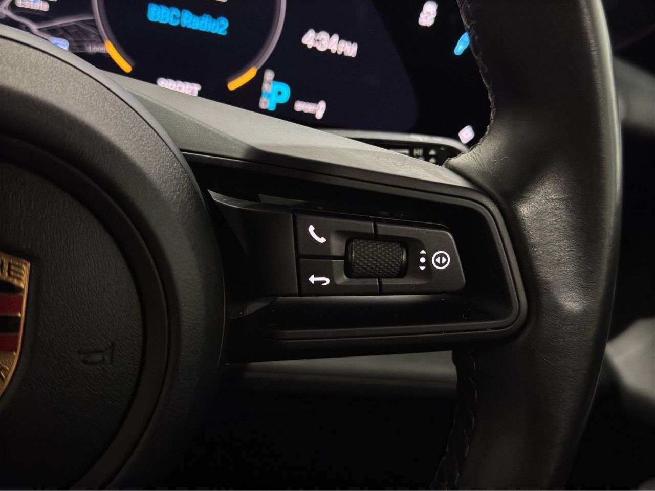 2021 PORSCHE TAYCAN 2021 PORSCHE TAYCAN