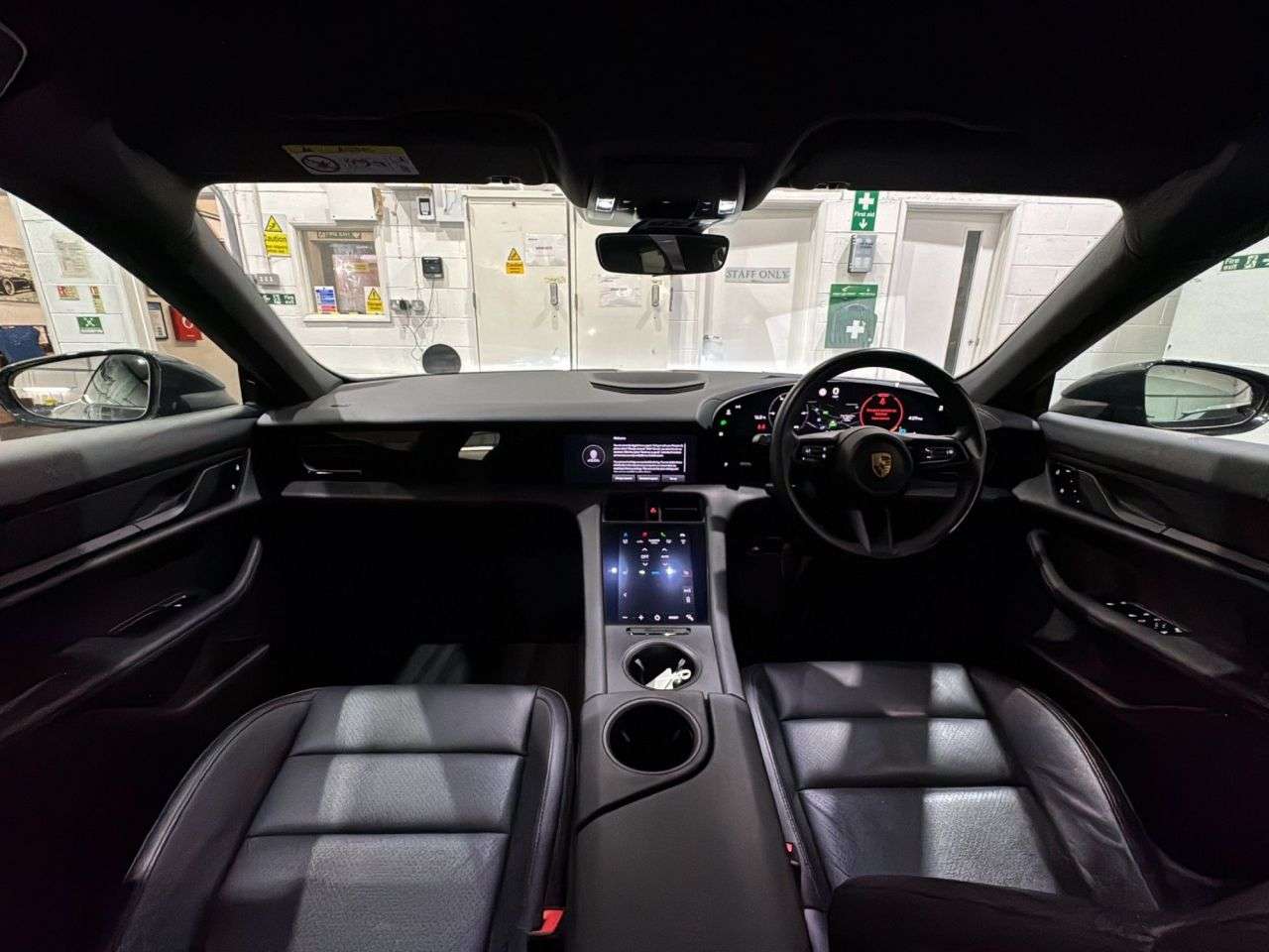 2021 PORSCHE TAYCAN 2021 PORSCHE TAYCAN