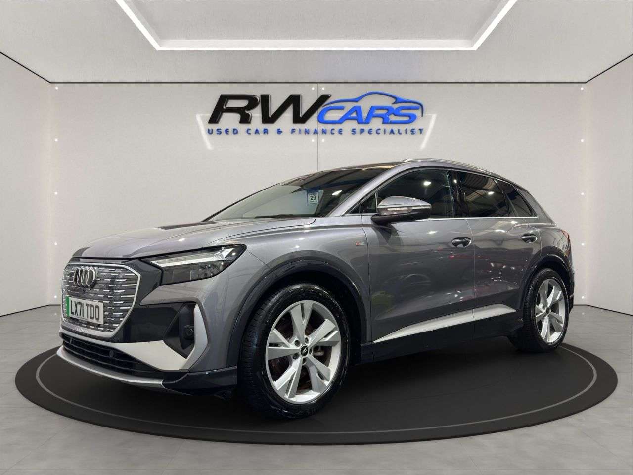 2021 AUDI Q4 E-TRON 2021 AUDI Q4 E-TRON