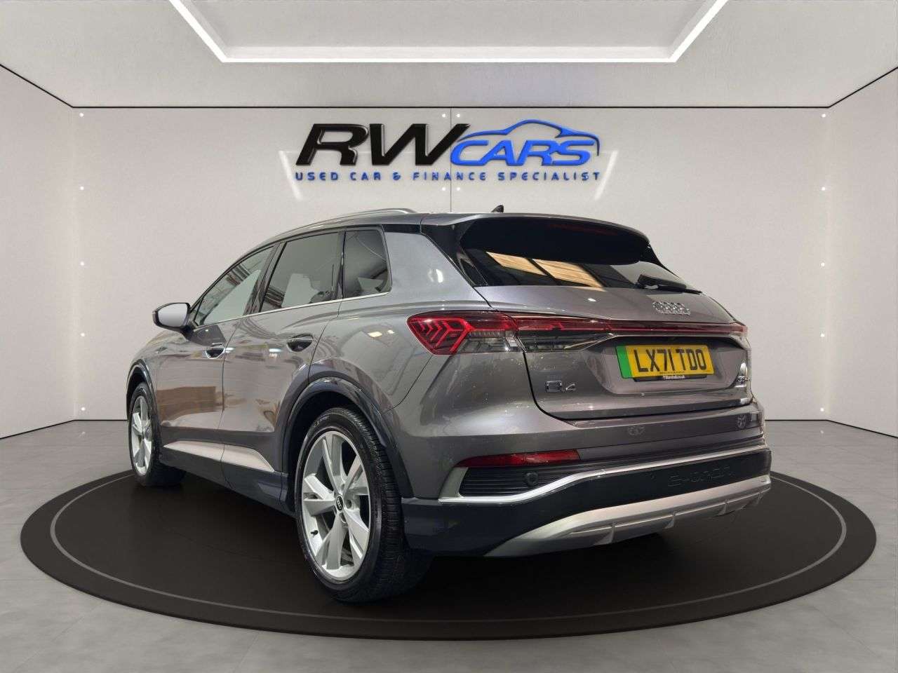2021 AUDI Q4 E-TRON 2021 AUDI Q4 E-TRON