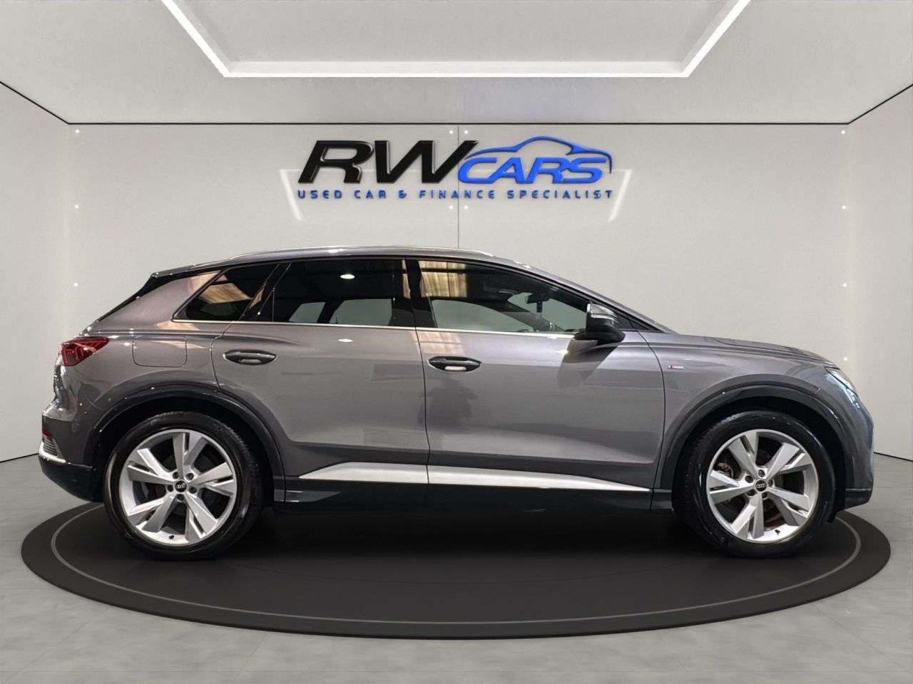 2021 AUDI Q4 E-TRON 2021 AUDI Q4 E-TRON