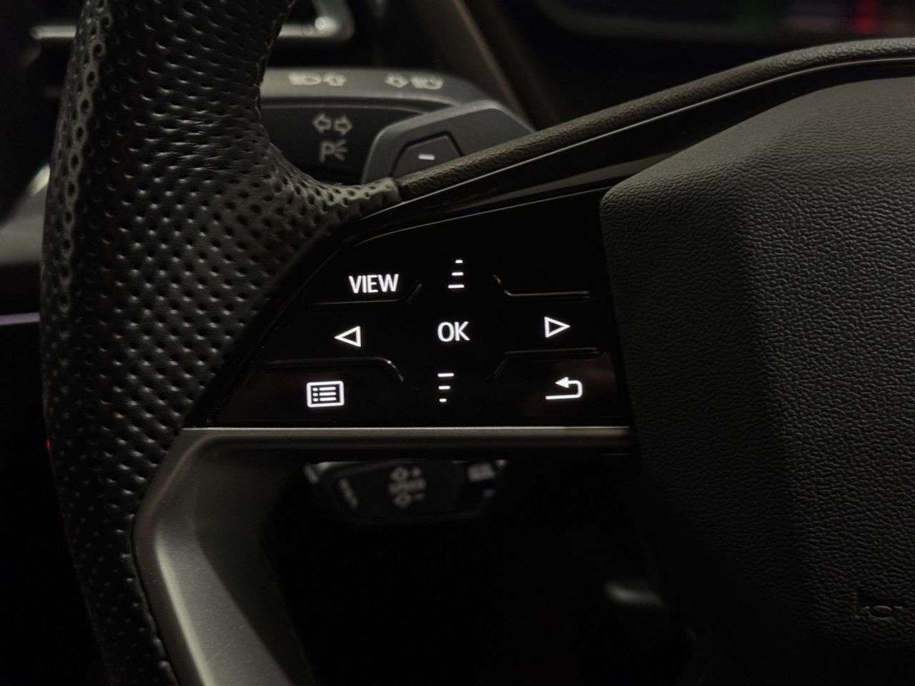 2021 AUDI Q4 E-TRON 2021 AUDI Q4 E-TRON