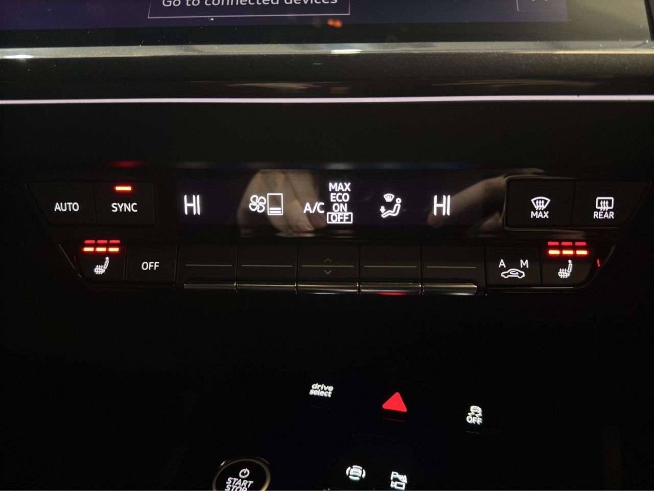 2021 AUDI Q4 E-TRON 2021 AUDI Q4 E-TRON