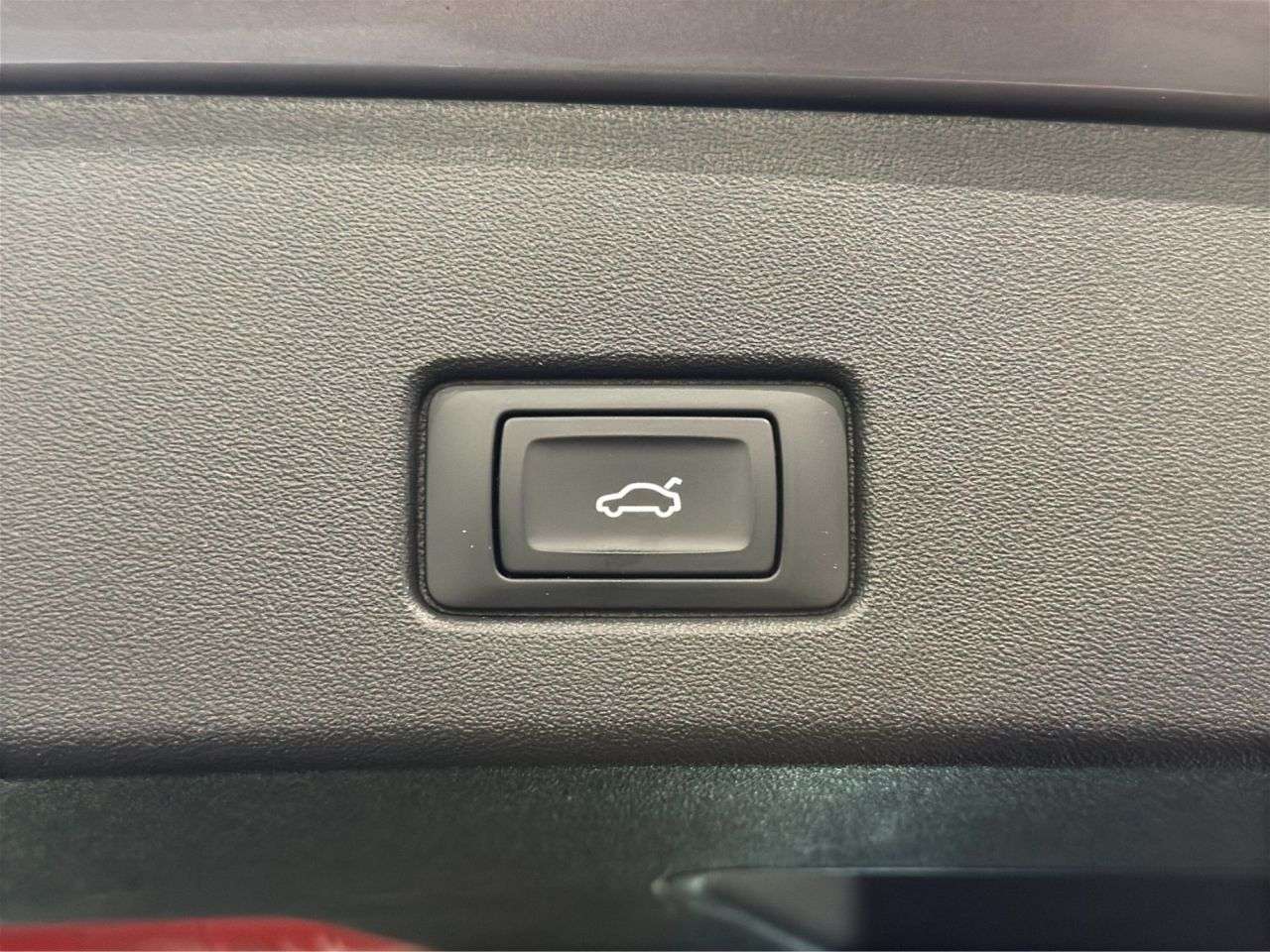 2021 AUDI Q4 E-TRON 2021 AUDI Q4 E-TRON