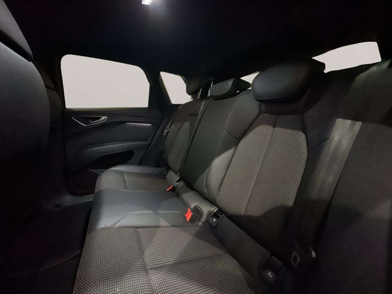 2021 AUDI Q4 E-TRON 2021 AUDI Q4 E-TRON