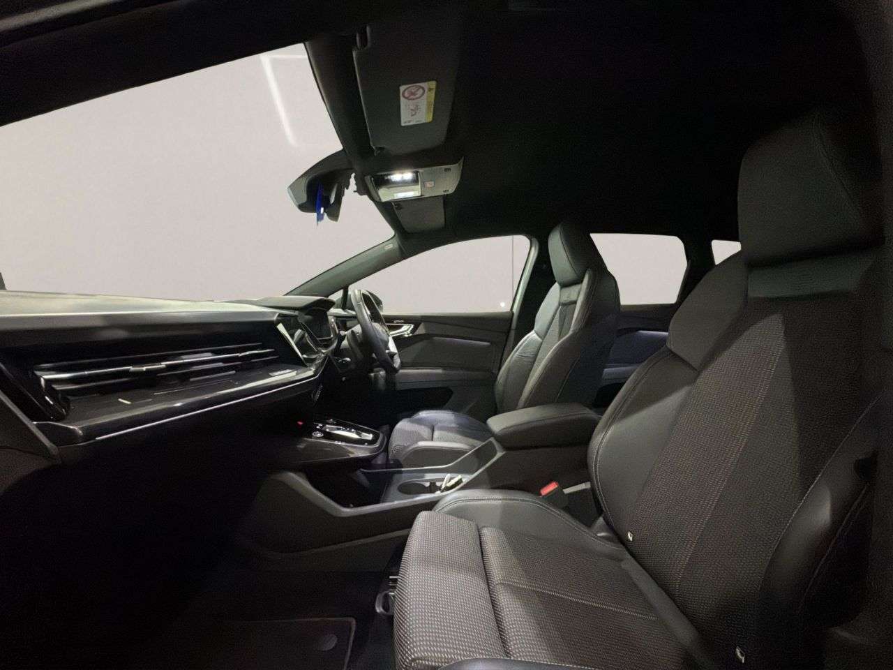 2021 AUDI Q4 E-TRON 2021 AUDI Q4 E-TRON