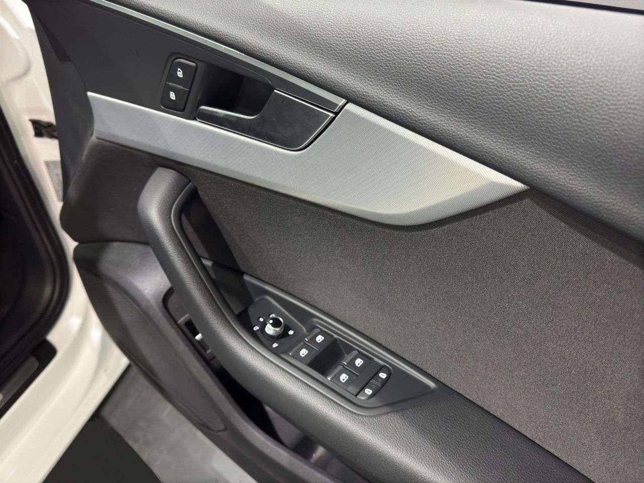 2022 AUDI A4 2022 AUDI A4