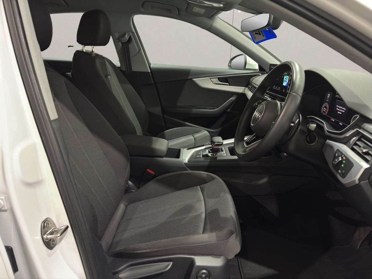 2022 AUDI A4 2022 AUDI A4