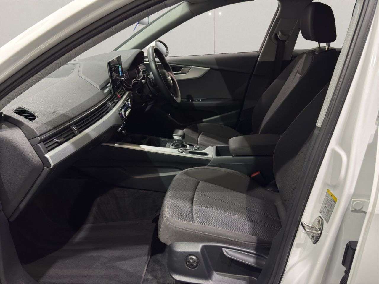 2022 AUDI A4 2022 AUDI A4