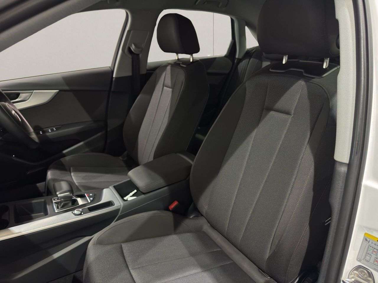 2022 AUDI A4 2022 AUDI A4