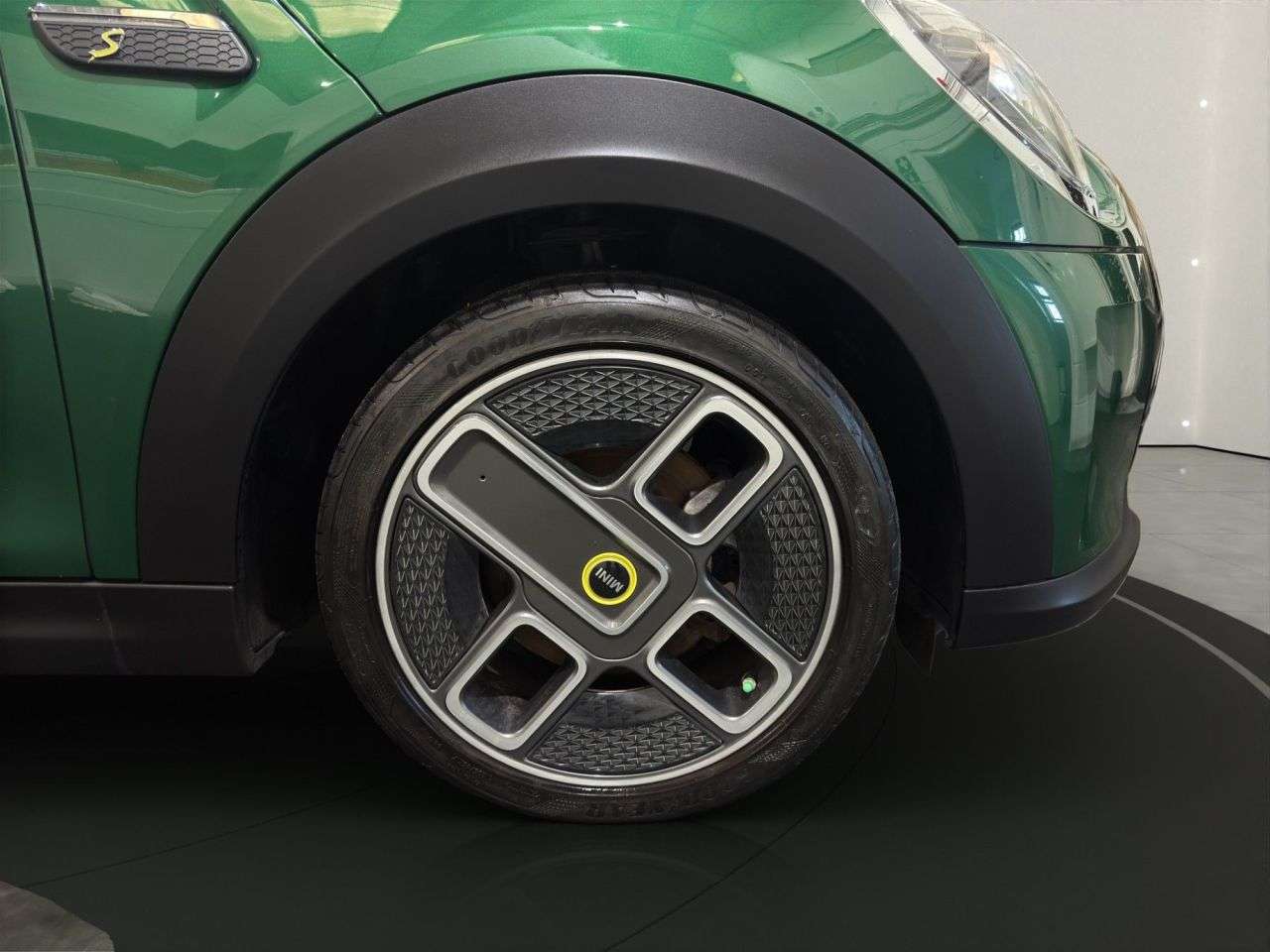 2022 MINI ELECTRIC HATCH 2022 MINI ELECTRIC HATCH