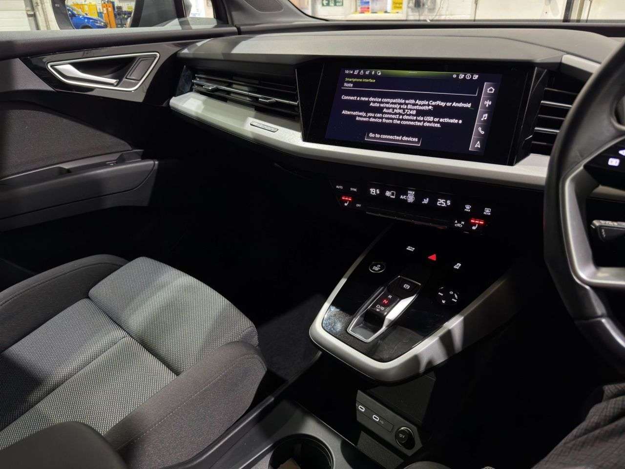 2021 AUDI Q4 E-TRON 2021 AUDI Q4 E-TRON