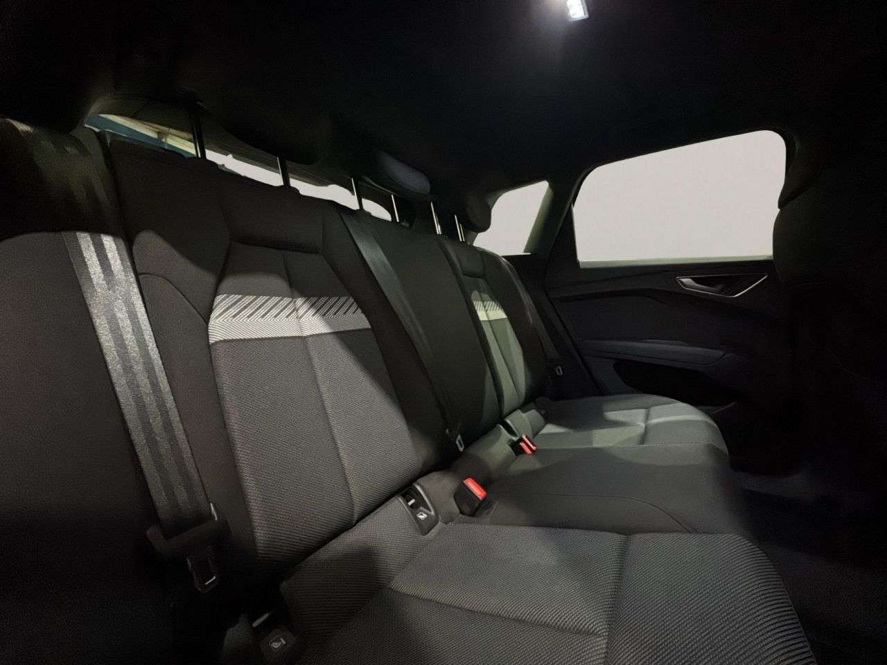 2021 AUDI Q4 E-TRON 2021 AUDI Q4 E-TRON