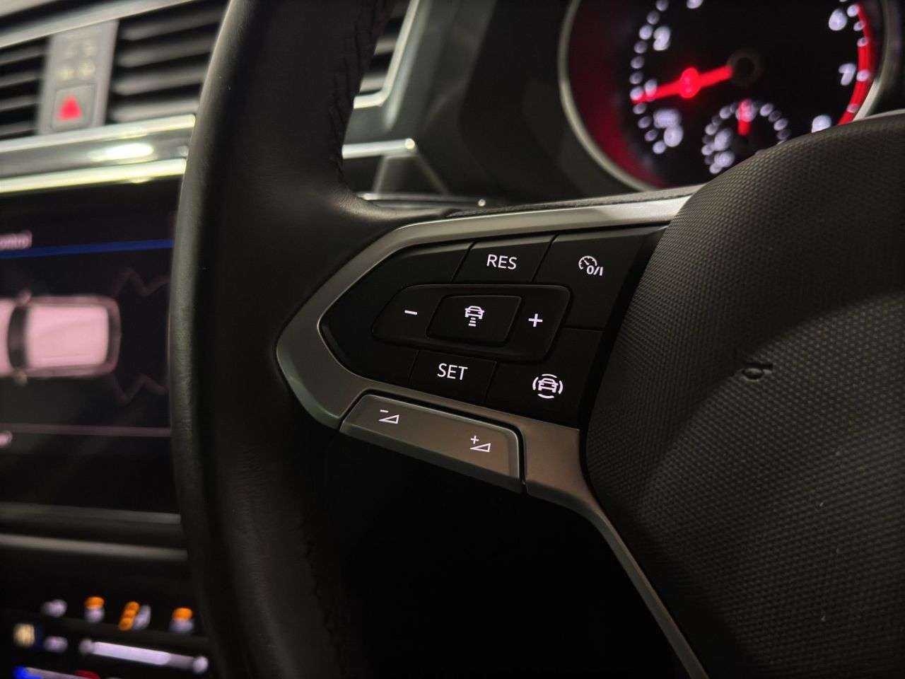 2021 VOLKSWAGEN TIGUAN 2021 VOLKSWAGEN TIGUAN