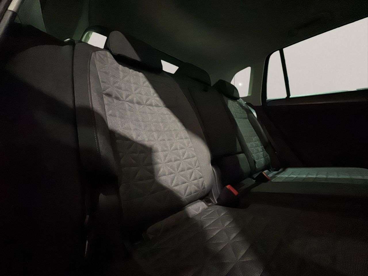 2021 VOLKSWAGEN TIGUAN 2021 VOLKSWAGEN TIGUAN