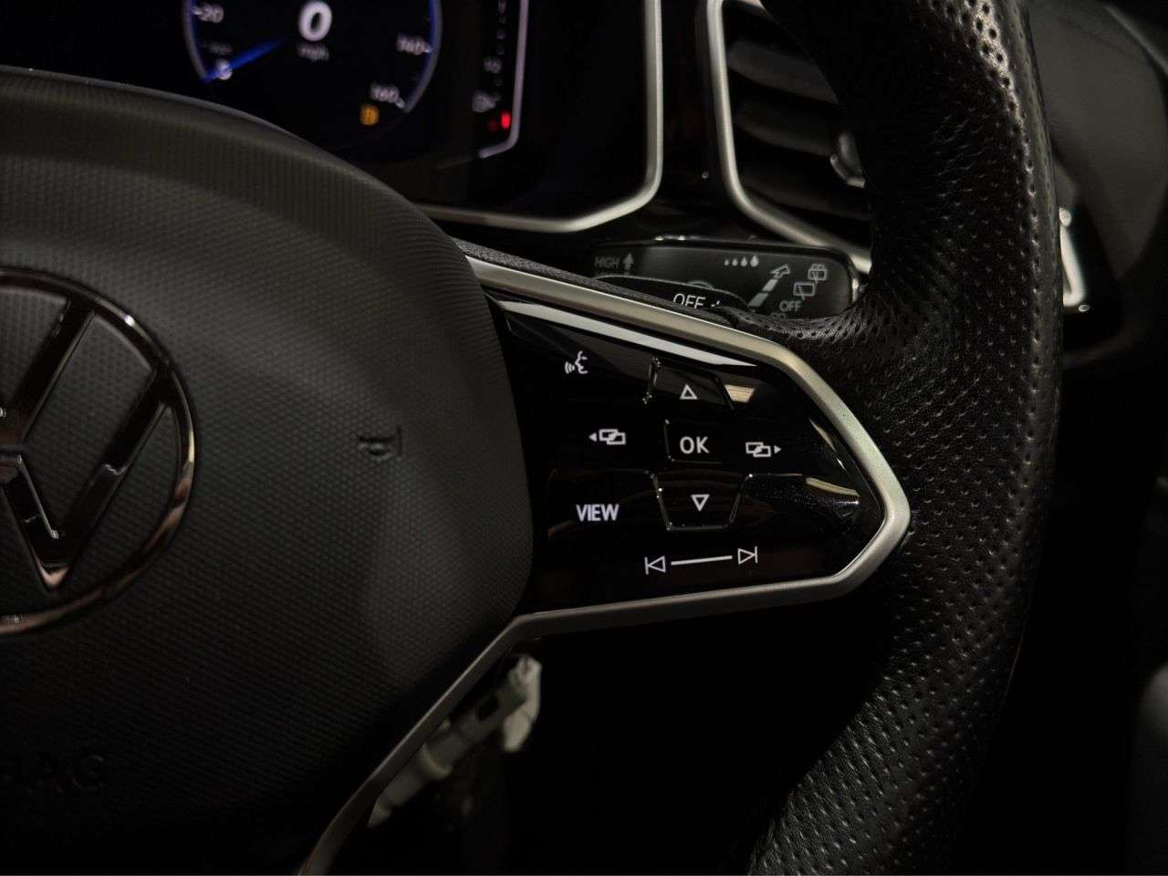 2022 VOLKSWAGEN T-ROC 2022 VOLKSWAGEN T-ROC