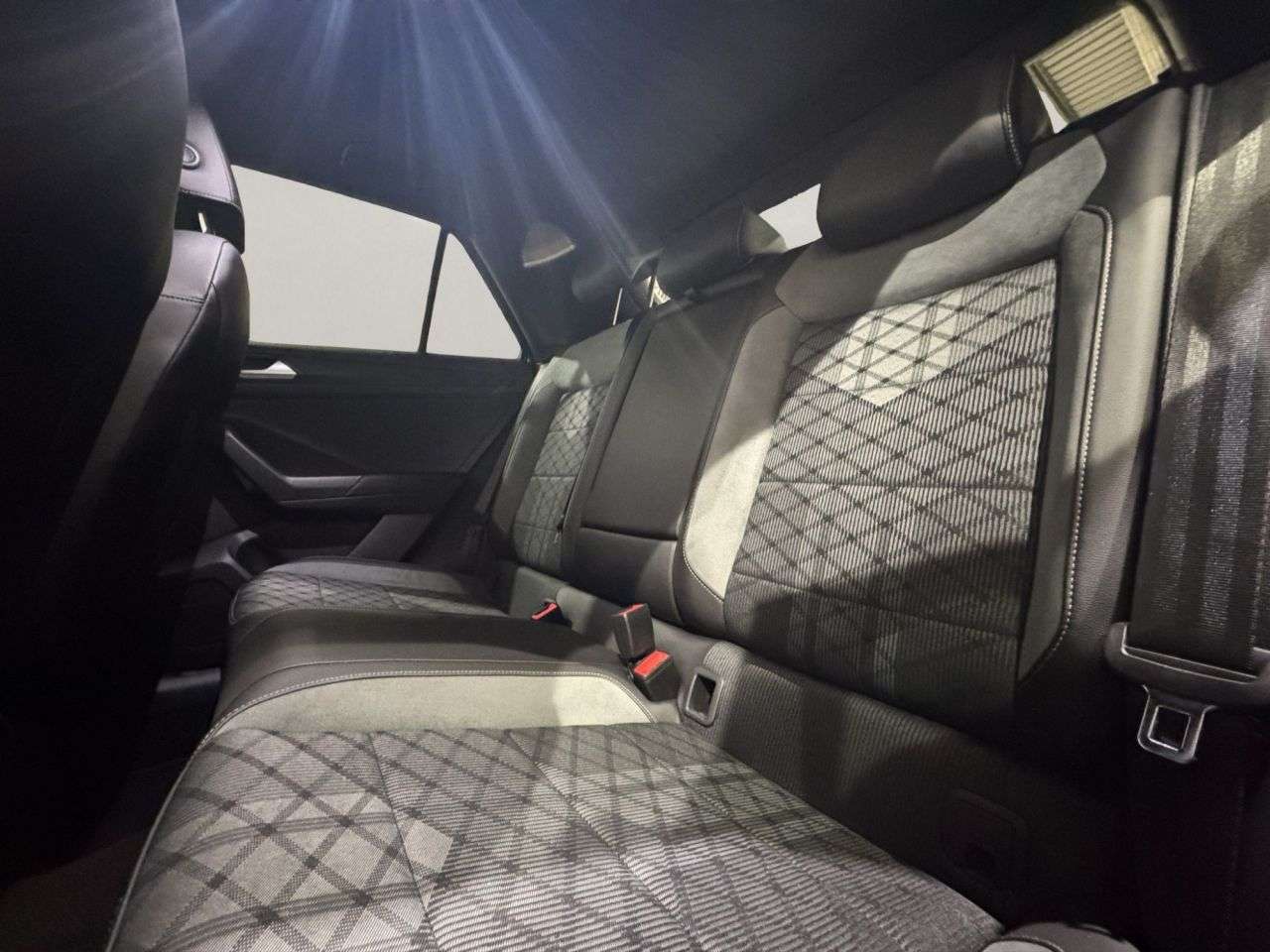 2022 VOLKSWAGEN T-ROC 2022 VOLKSWAGEN T-ROC