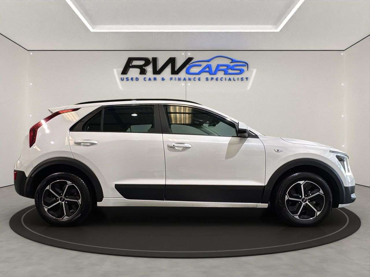 2024 KIA NIRO 2024 KIA NIRO