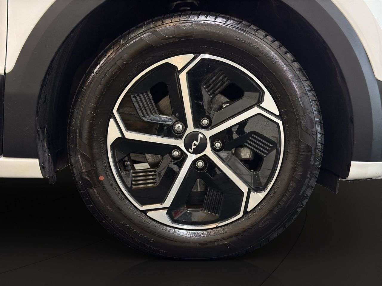 2024 KIA NIRO 2024 KIA NIRO