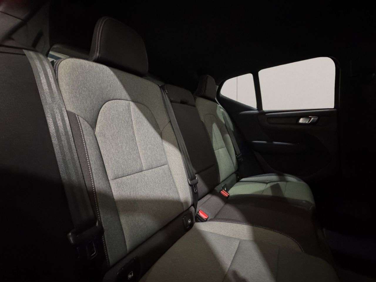 2022 VOLVO XC40 2022 VOLVO XC40