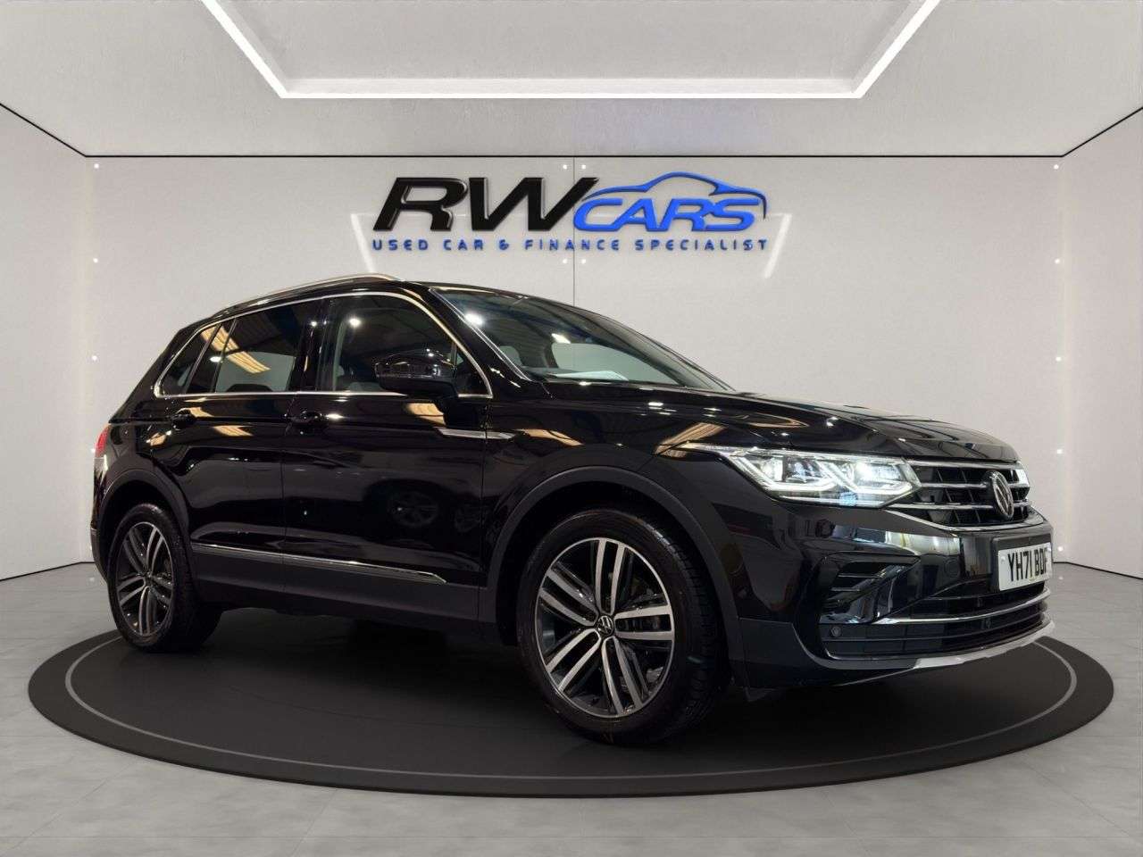 2021 VOLKSWAGEN TIGUAN 2021 VOLKSWAGEN TIGUAN