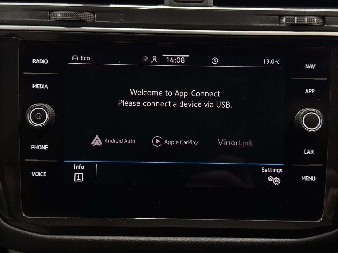 2021 VOLKSWAGEN TIGUAN 2021 VOLKSWAGEN TIGUAN