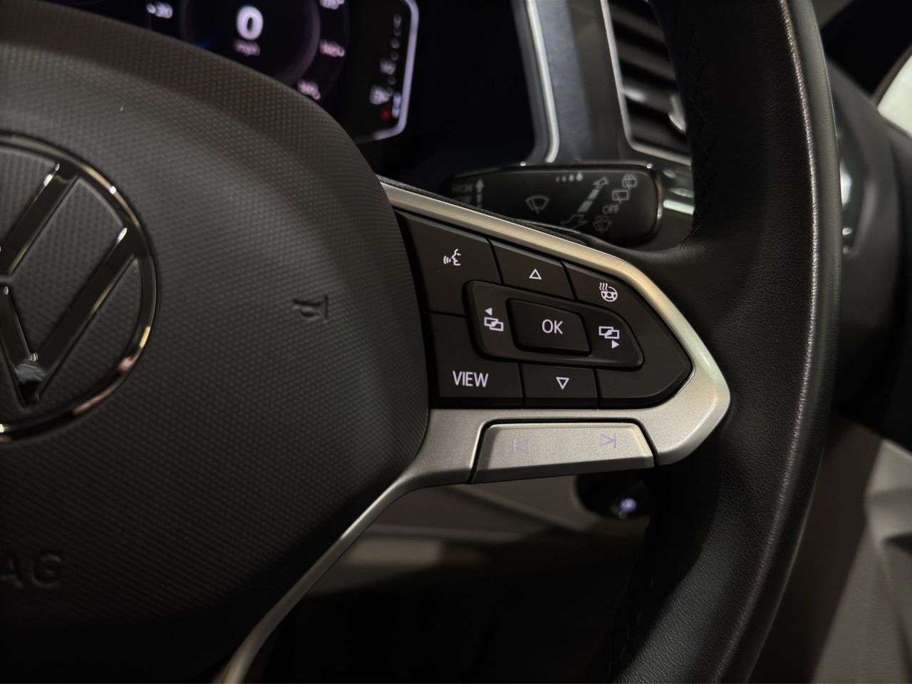 2021 VOLKSWAGEN TIGUAN 2021 VOLKSWAGEN TIGUAN