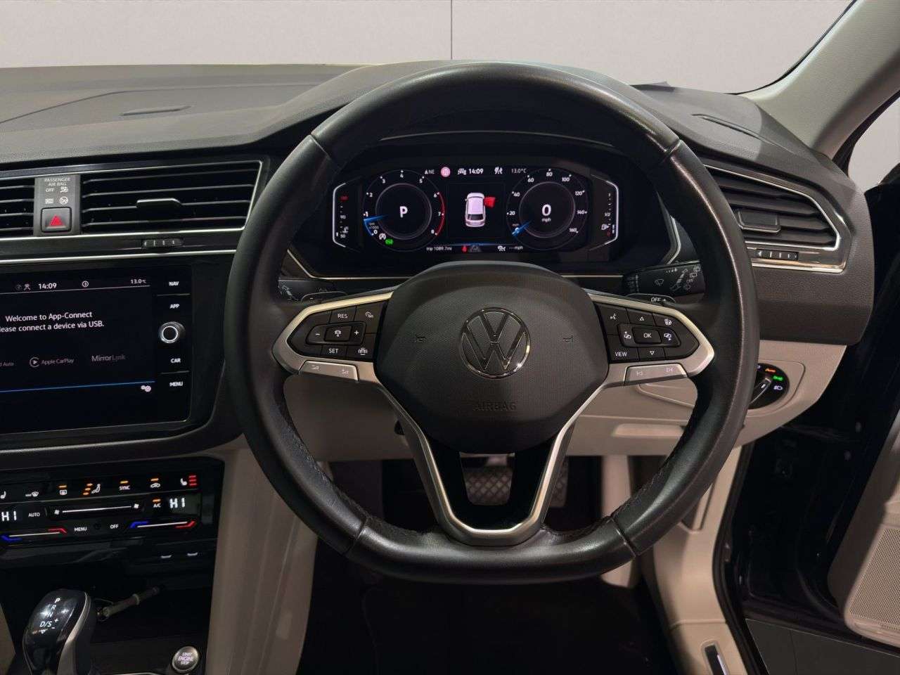 2021 VOLKSWAGEN TIGUAN 2021 VOLKSWAGEN TIGUAN