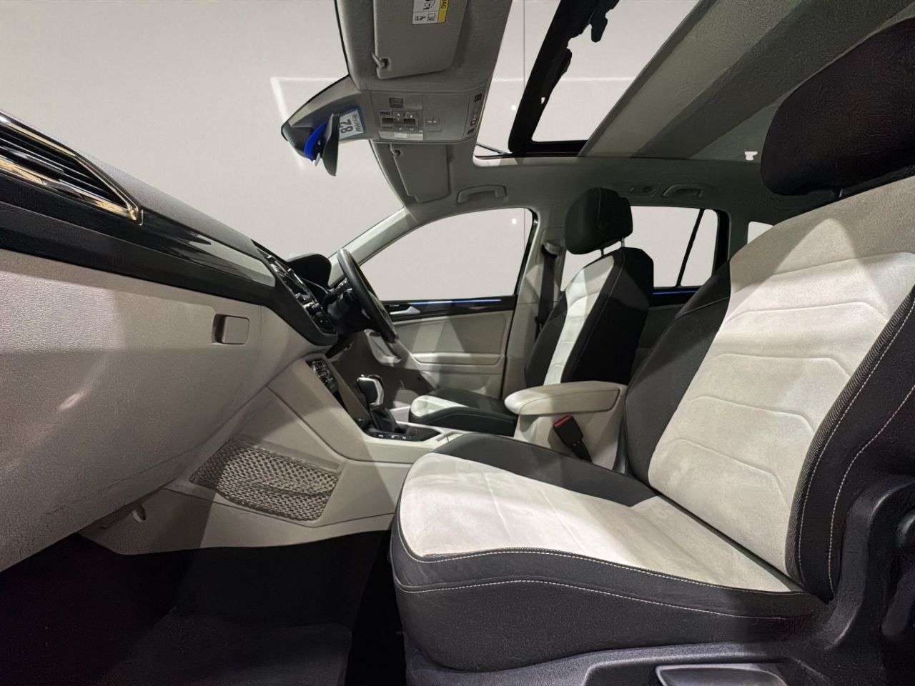 2021 VOLKSWAGEN TIGUAN 2021 VOLKSWAGEN TIGUAN