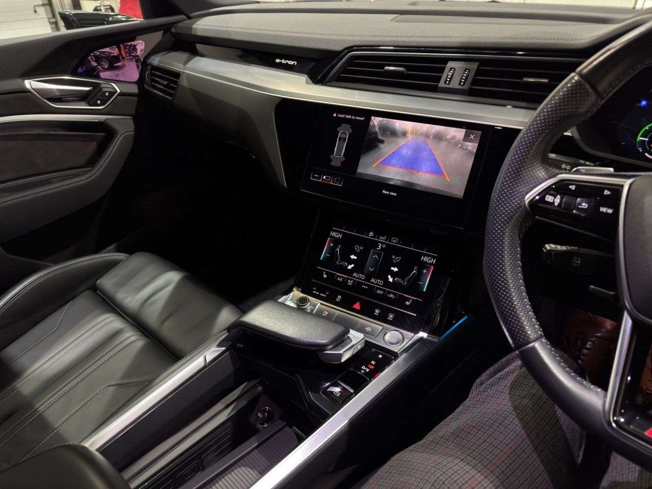 2020 AUDI E-TRON 2020 AUDI E-TRON