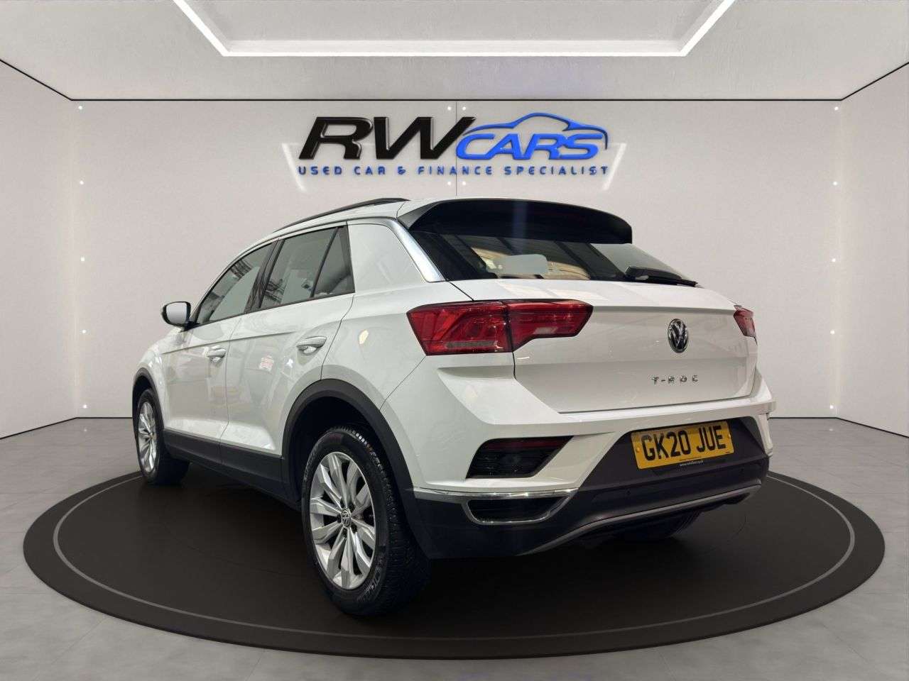 2020 VOLKSWAGEN T-ROC 2020 VOLKSWAGEN T-ROC