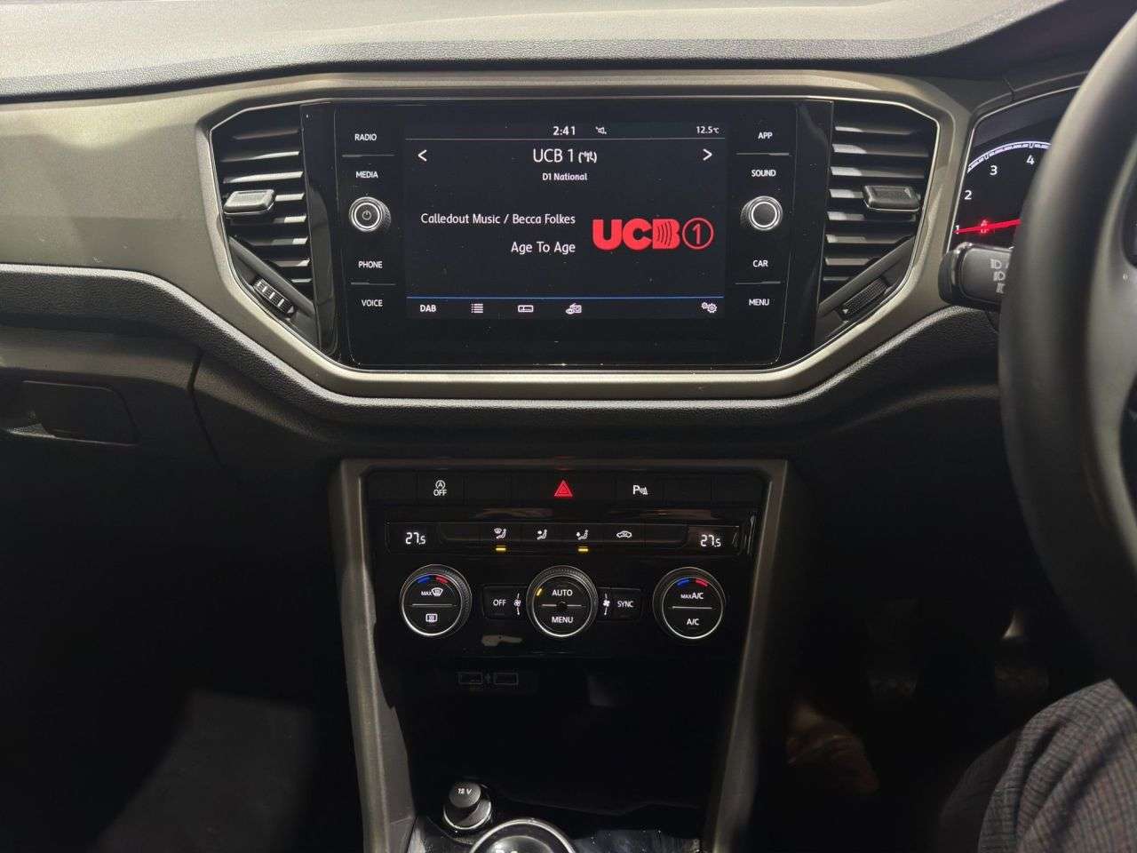 2020 VOLKSWAGEN T-ROC 2020 VOLKSWAGEN T-ROC