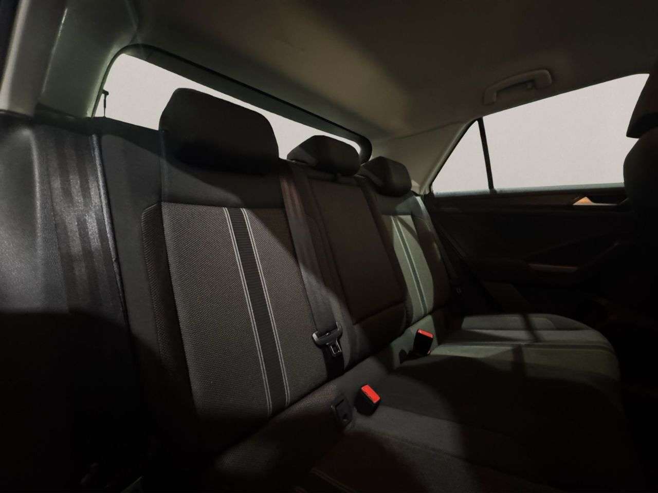 2020 VOLKSWAGEN T-ROC 2020 VOLKSWAGEN T-ROC