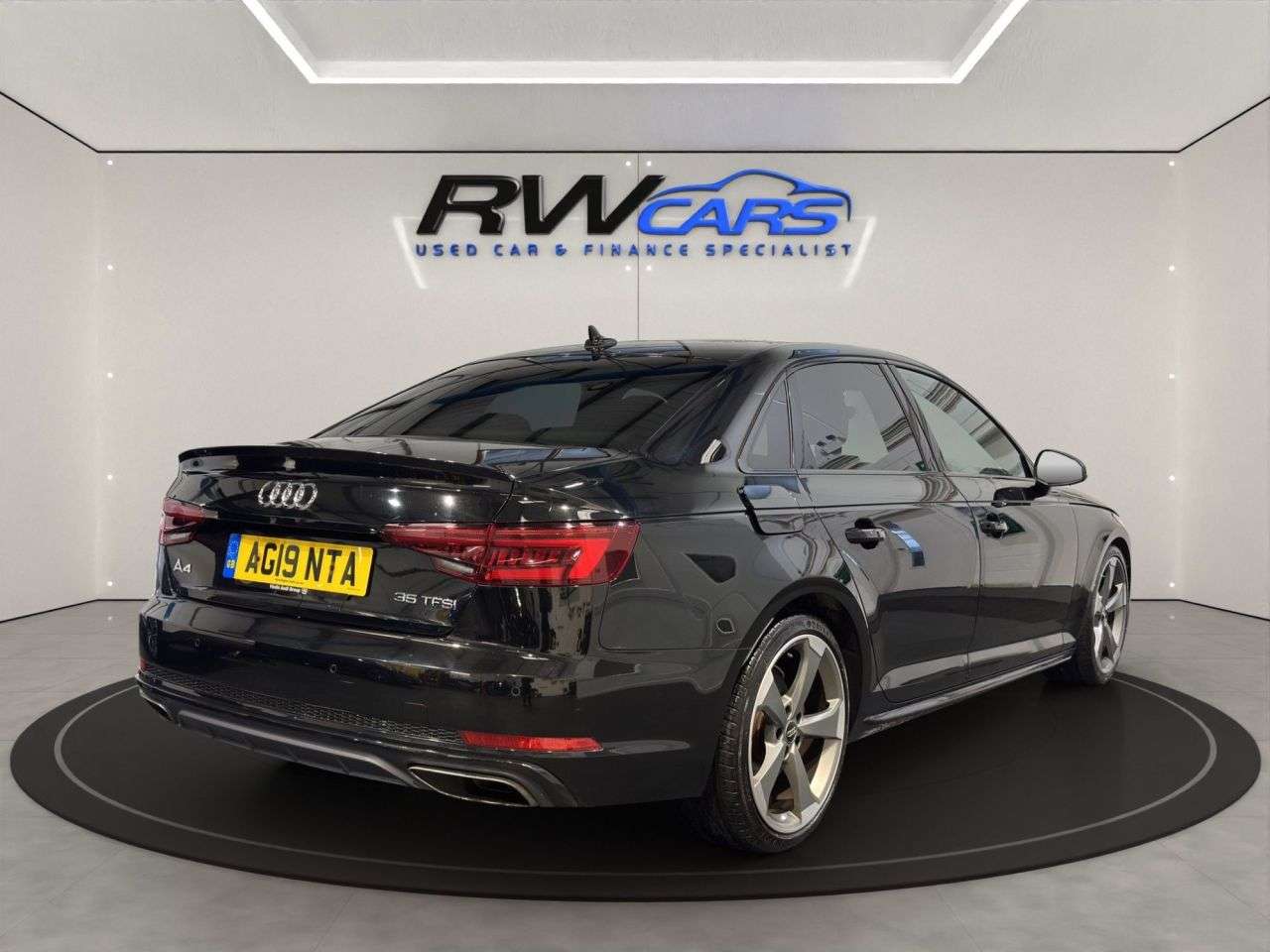 2019 AUDI A4 2019 AUDI A4