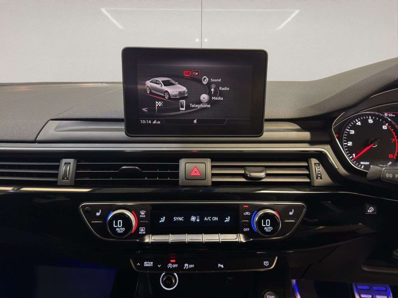 2019 AUDI A4 2019 AUDI A4