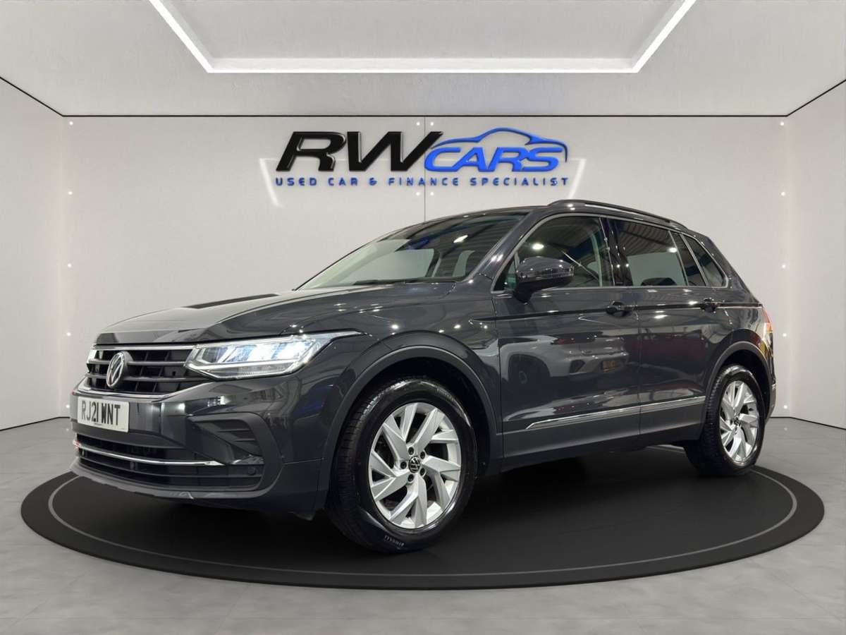 Check out this Volkswagen Tiguan 2021 Petrol Manual