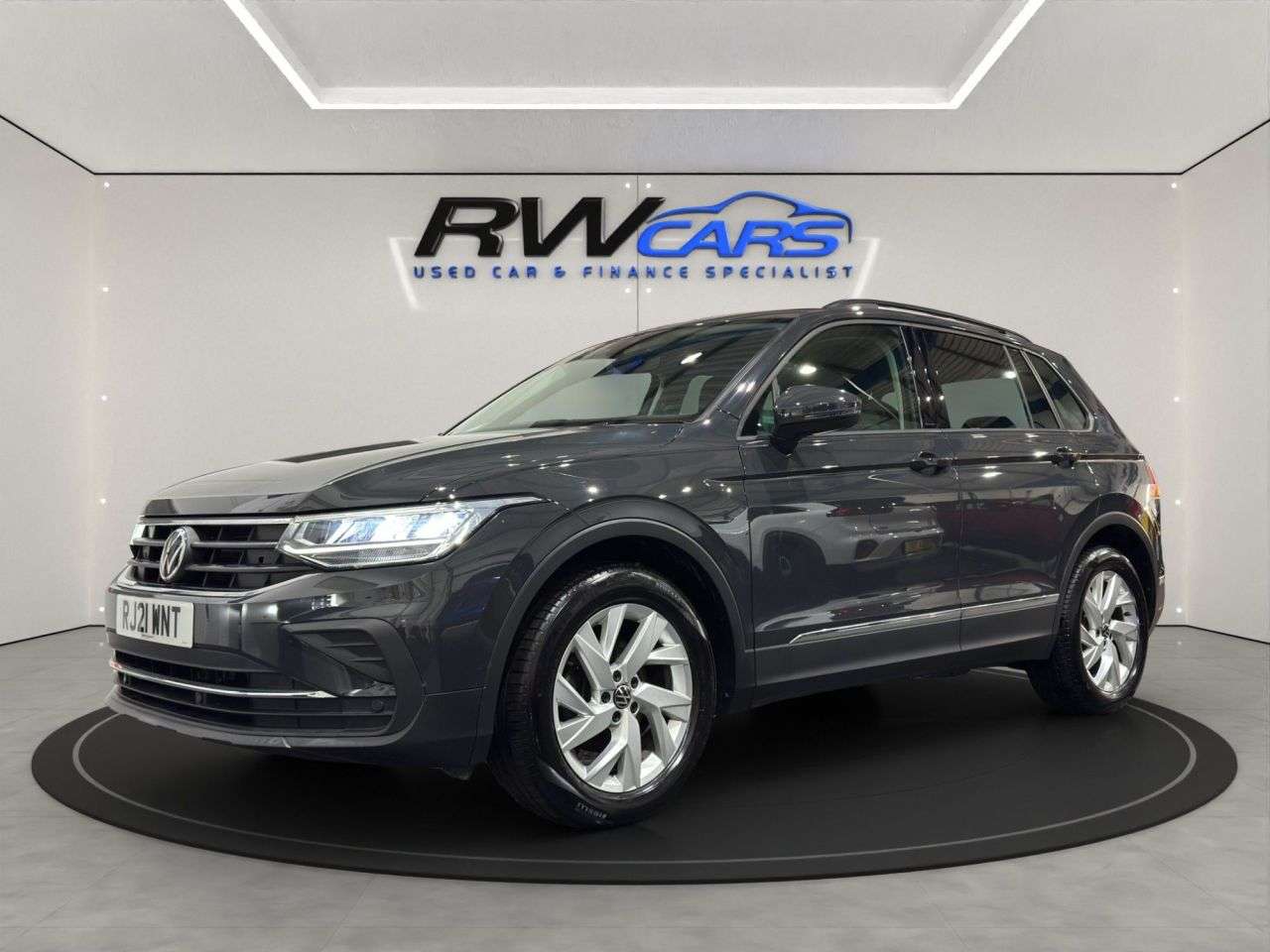 2021 VOLKSWAGEN TIGUAN 2021 VOLKSWAGEN TIGUAN