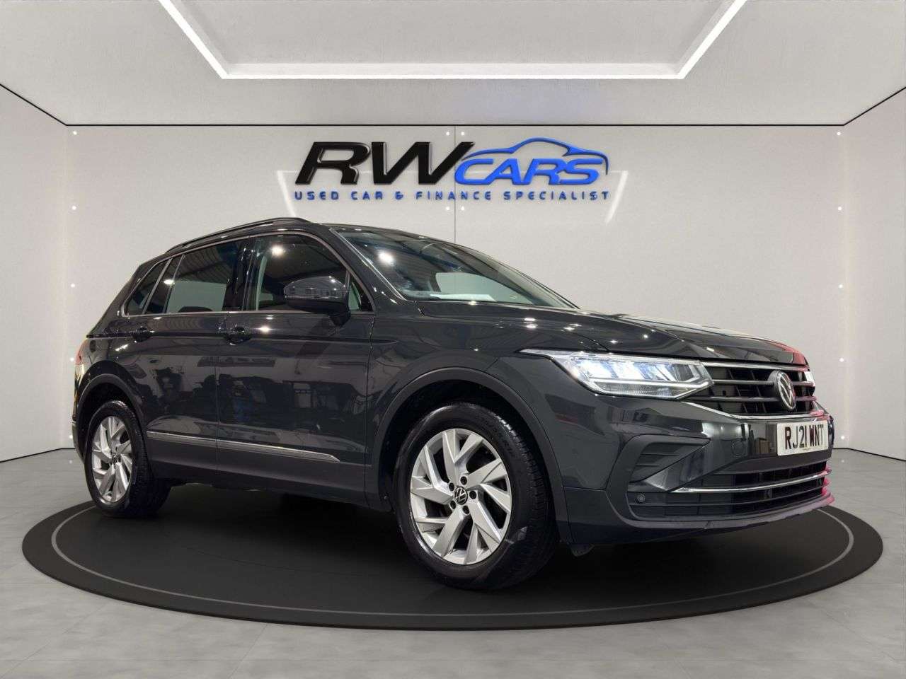 2021 VOLKSWAGEN TIGUAN 2021 VOLKSWAGEN TIGUAN