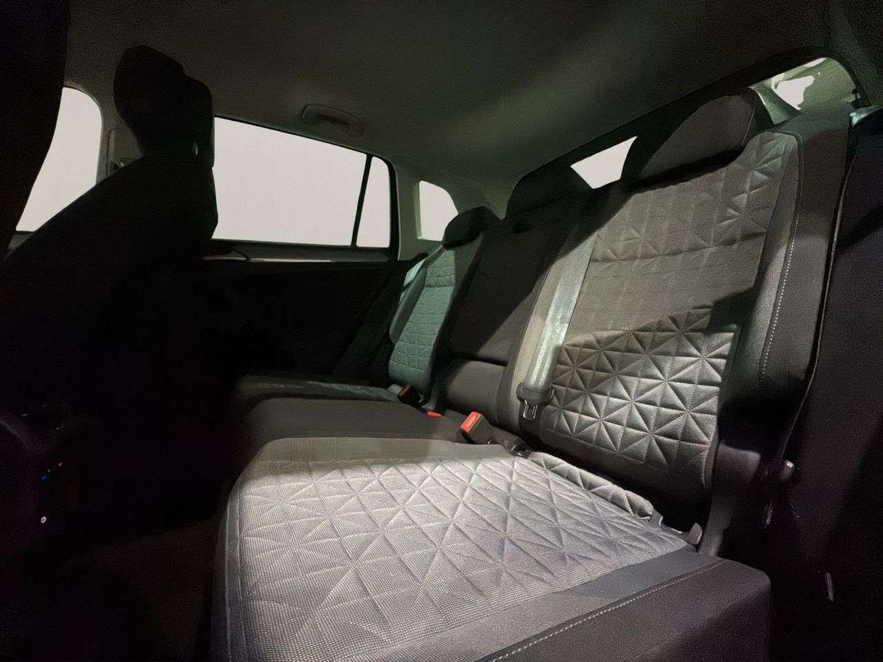 2021 VOLKSWAGEN TIGUAN 2021 VOLKSWAGEN TIGUAN