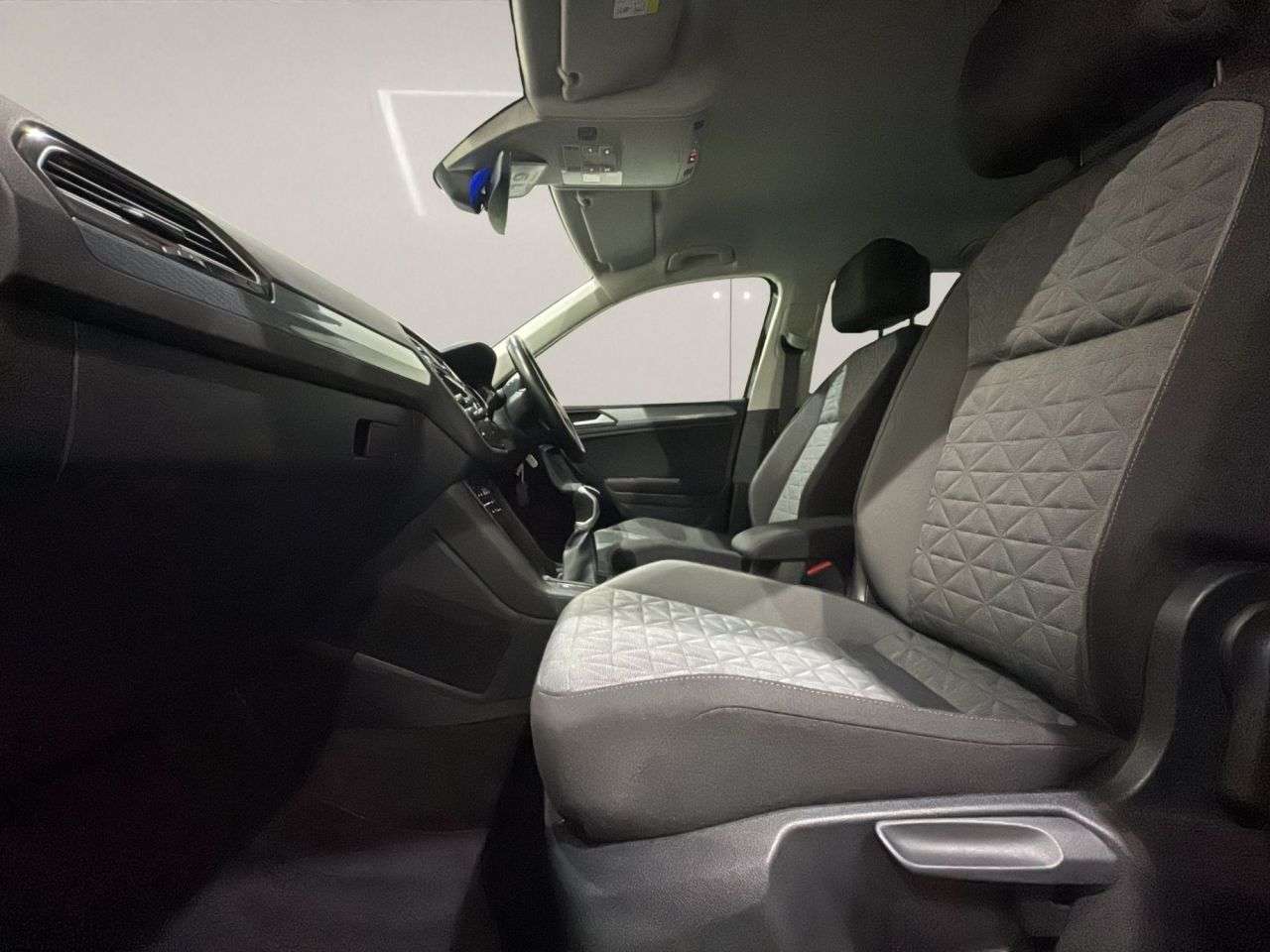 2021 VOLKSWAGEN TIGUAN 2021 VOLKSWAGEN TIGUAN