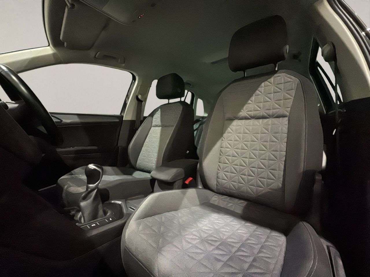 2021 VOLKSWAGEN TIGUAN 2021 VOLKSWAGEN TIGUAN