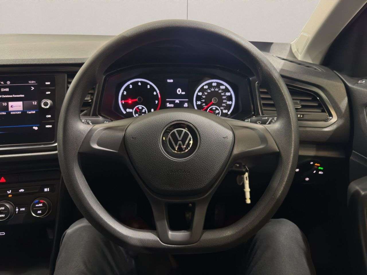 2021 VOLKSWAGEN T-ROC 2021 VOLKSWAGEN T-ROC