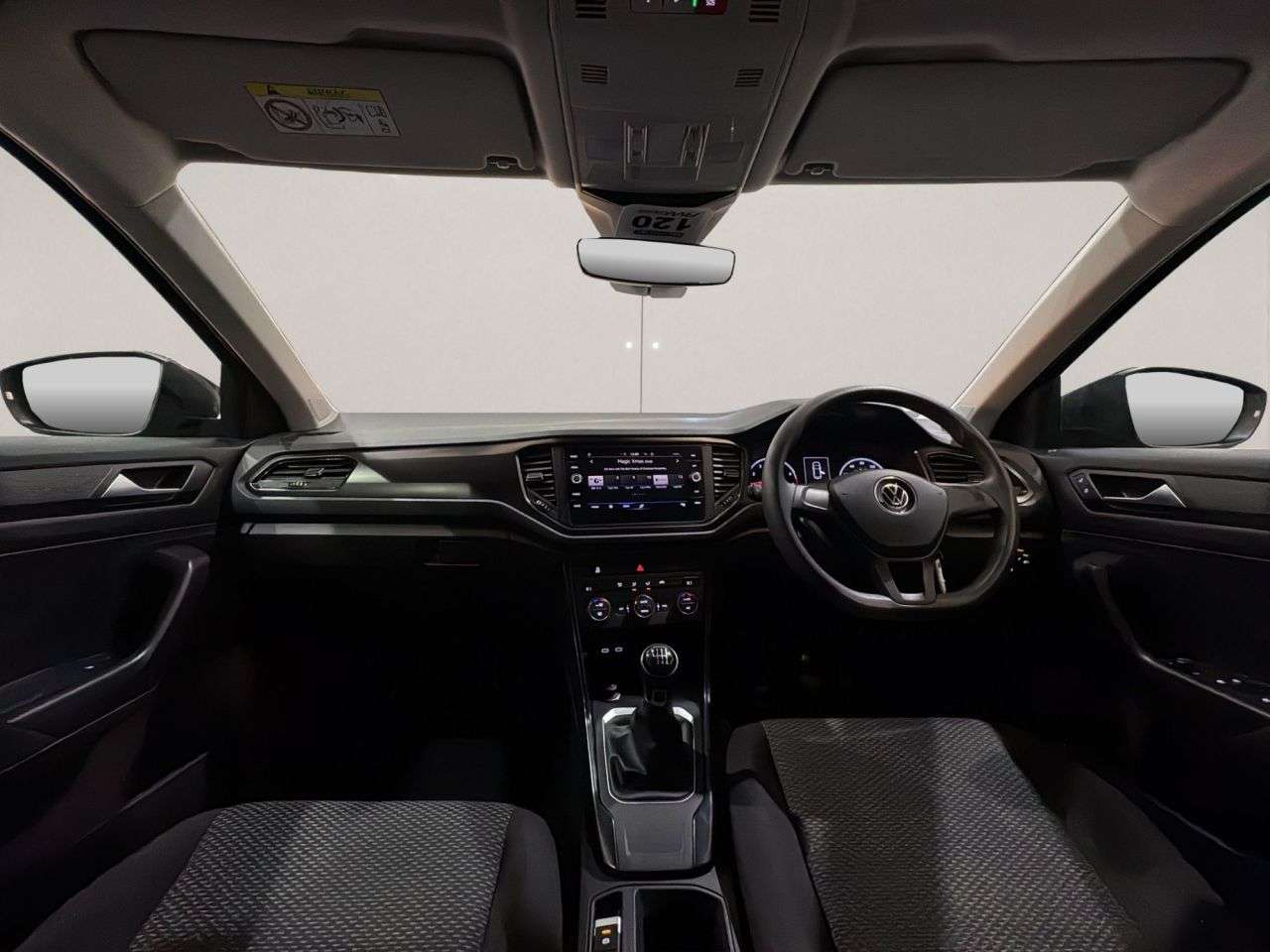 2021 VOLKSWAGEN T-ROC 2021 VOLKSWAGEN T-ROC