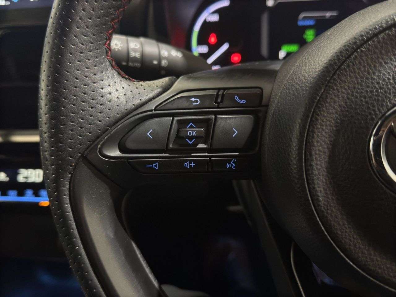 2023 TOYOTA YARIS CROSS 2023 TOYOTA YARIS CROSS