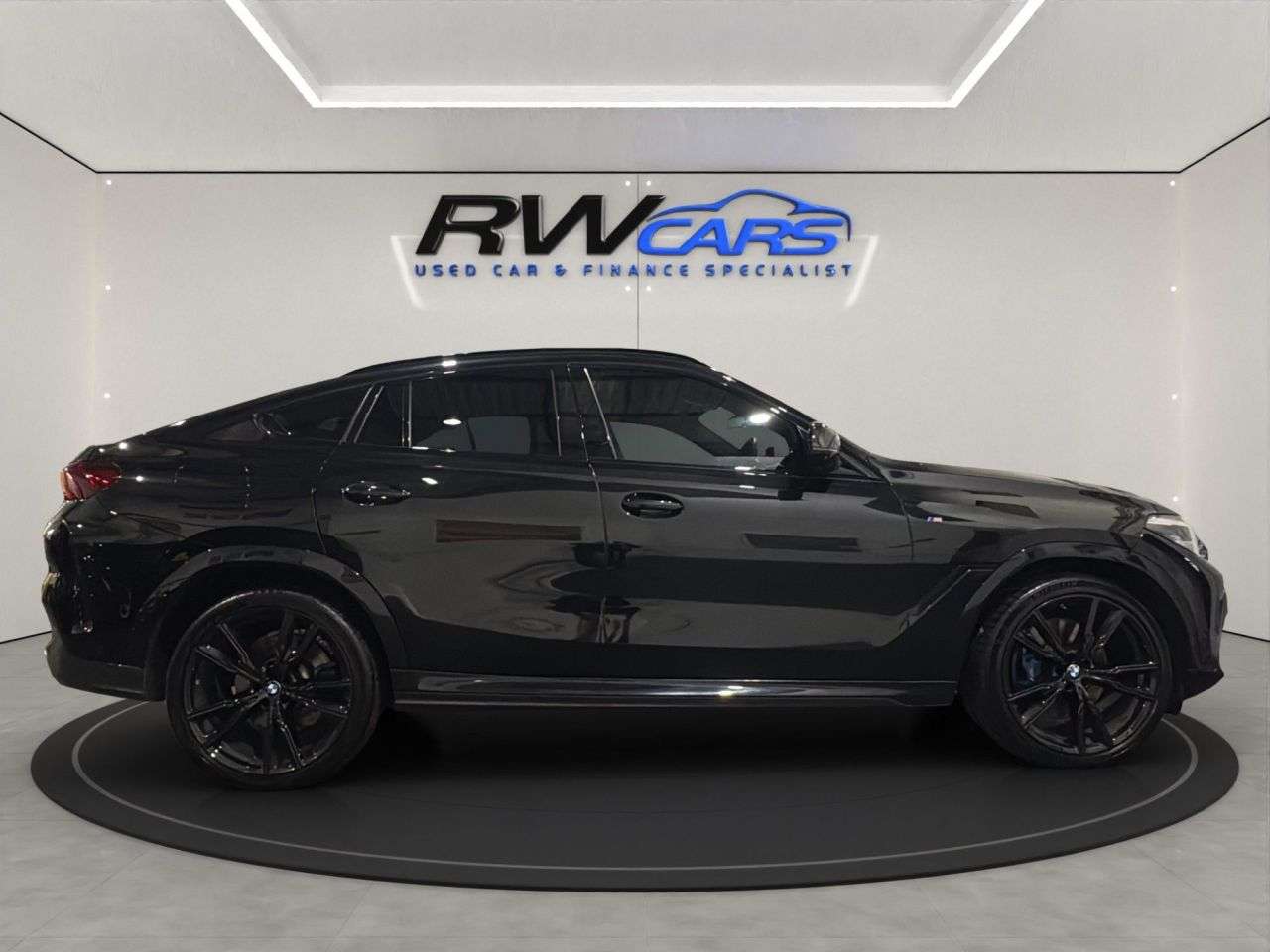 null BMW X6 null BMW X6