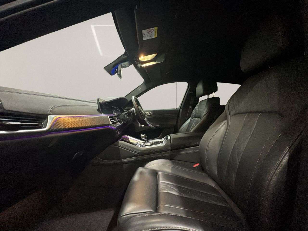 null BMW X6 null BMW X6