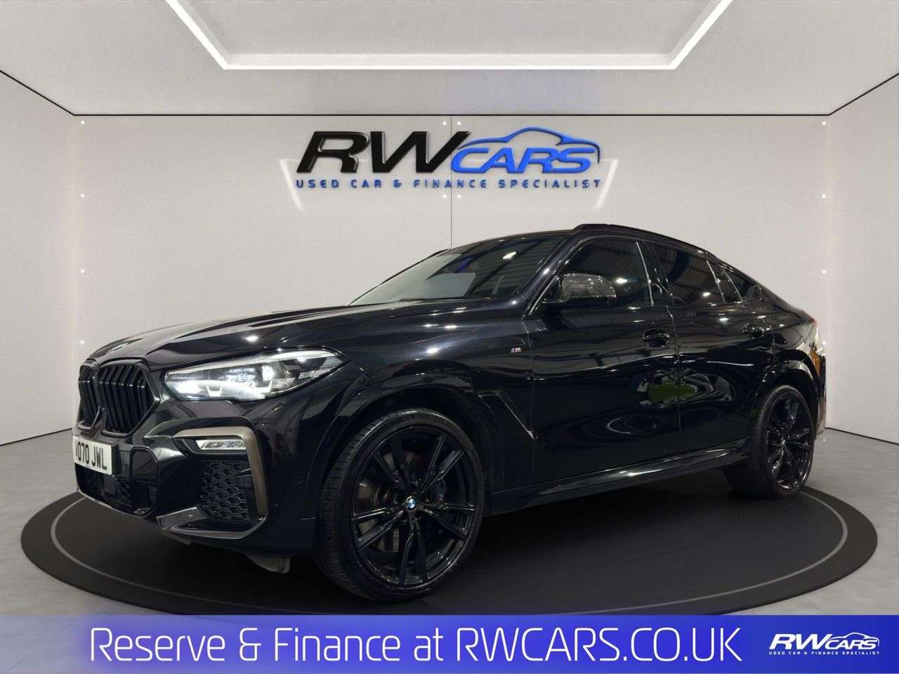 null BMW X6 null BMW X6